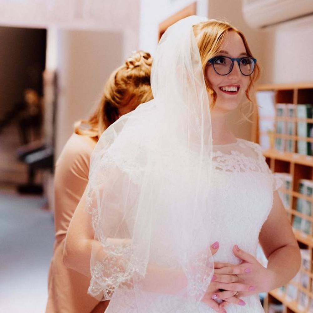 Meet your Posher, Lily